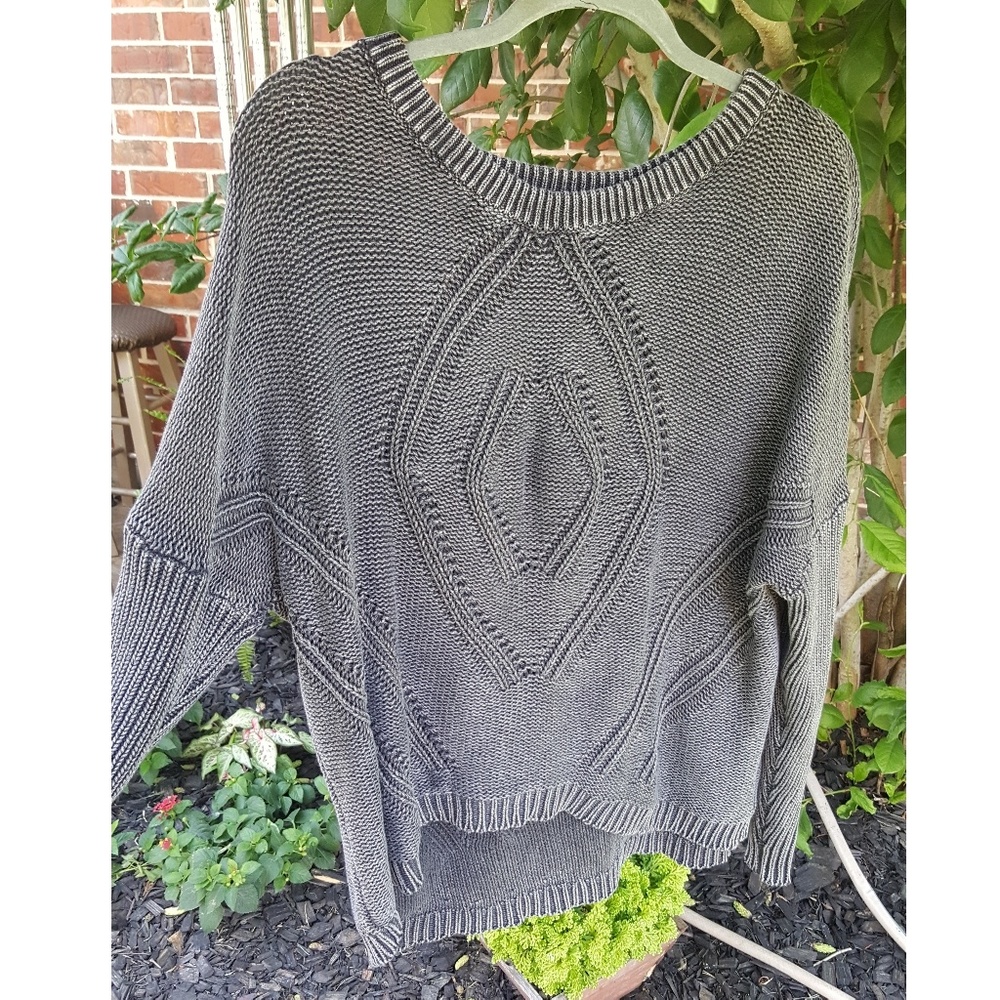 Grey sweater